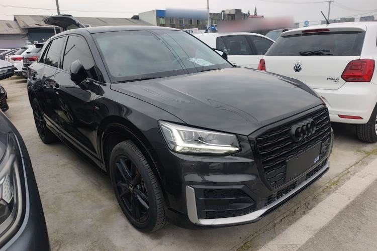Used Audi Q2L 2021 35 TFSI Progressive Dynamic Edition Front Right 45 Deg