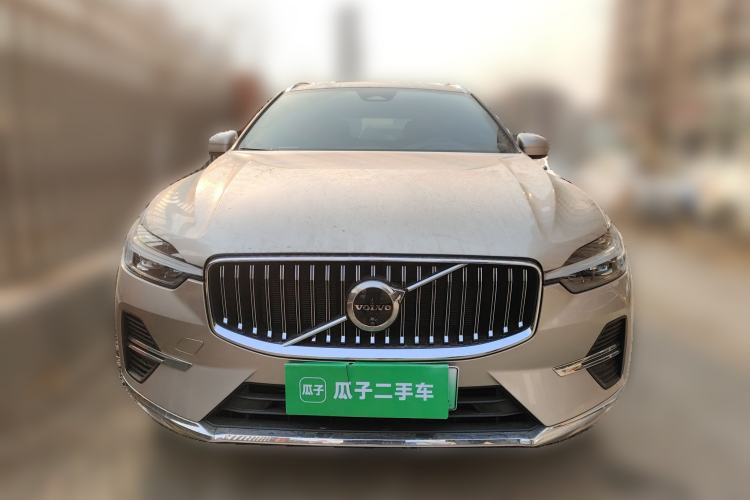 Used Volvo XC60 New Energy 2024 T8 Plug-in Hybrid Long-Range All-Wheel Drive Smart Luxury Edition