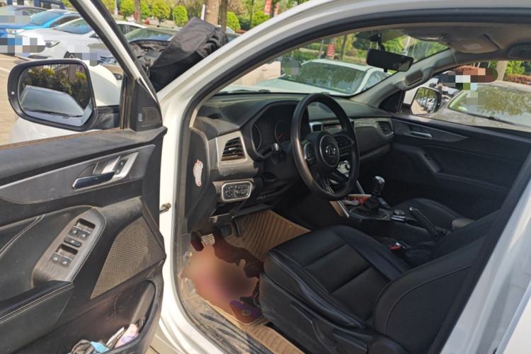 Used Great Wall Poer 2019 2.0T Commercial Version Manual Diesel 4x4 Elite Long-Box GW4D20M Driver Seat