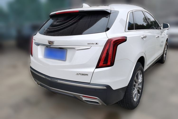 Used Cadillac XT5 2020 28T Luxury Version Rear Right 45 Deg