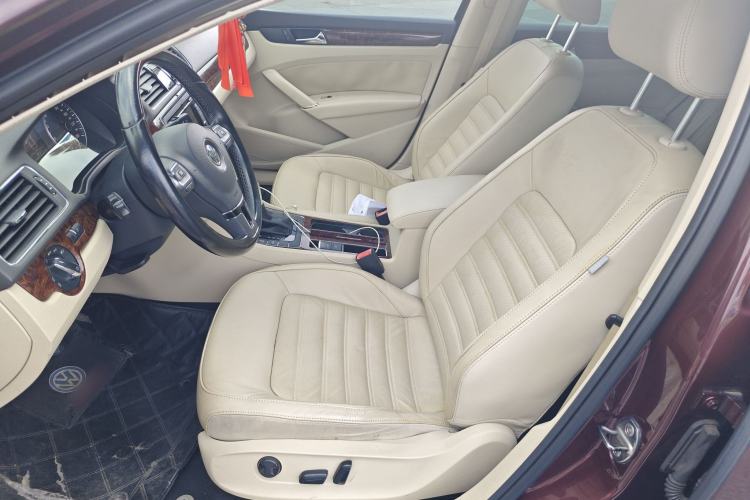 Used Volkswagen Passat 2011 2.0 TSI DSG Premium Edition
