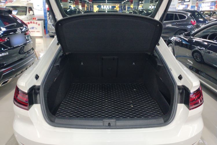 Used Volkswagen FAW-Volkswagen CC 2020 330TSI Glamour Edition China VI Standard Trunk