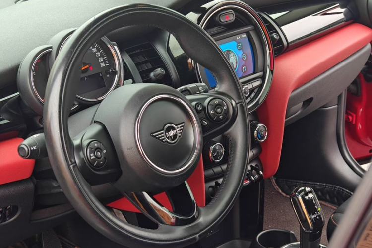 Used MINI MINI 2021 1.5T ONE PLUS Five-Door Edition