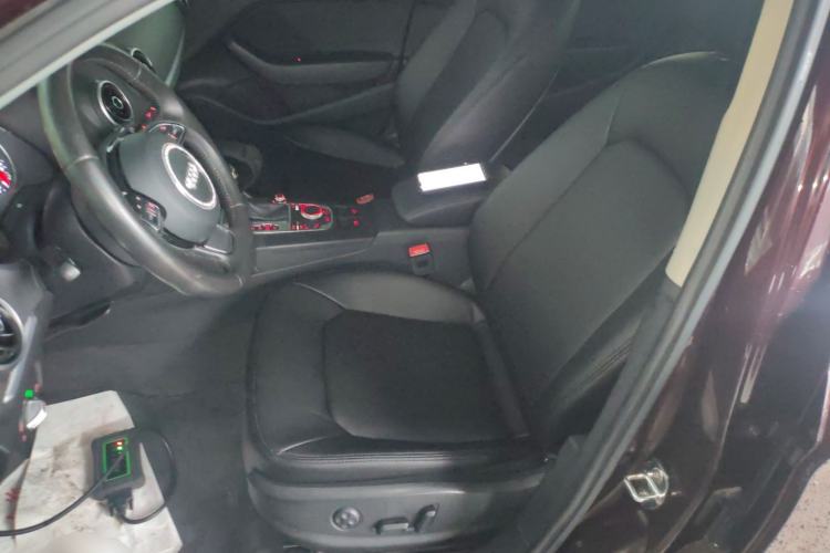 Used Audi A3 2015 Limousine 35 TFSI Millionth Anniversary Intelligent Leading Model
