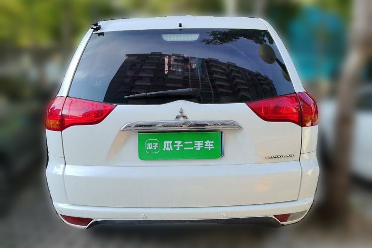 Used Mitsubishi Pajero Sport 2013 3.0L Automatic 4x4 Executive Edition