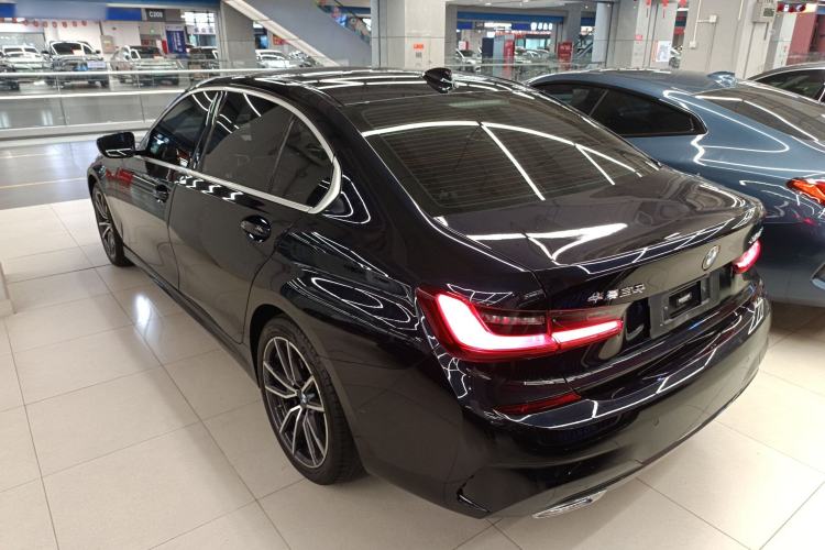 Used BMW 3 Series 2022 325Li M Sport Package Rear Left 45 Deg