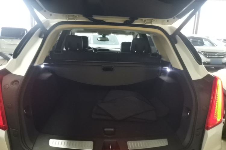Used Cadillac XT5 2017 Anniversary Edition 25T Luxury Model
