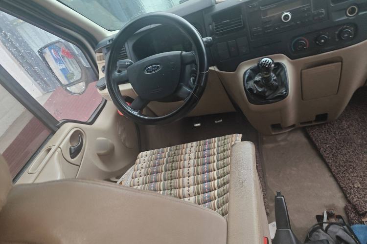 Used Ford Transit Custom 2009 2.4T Diesel Luxury Short Wheelbase Mid-Roof Emission Standard III
