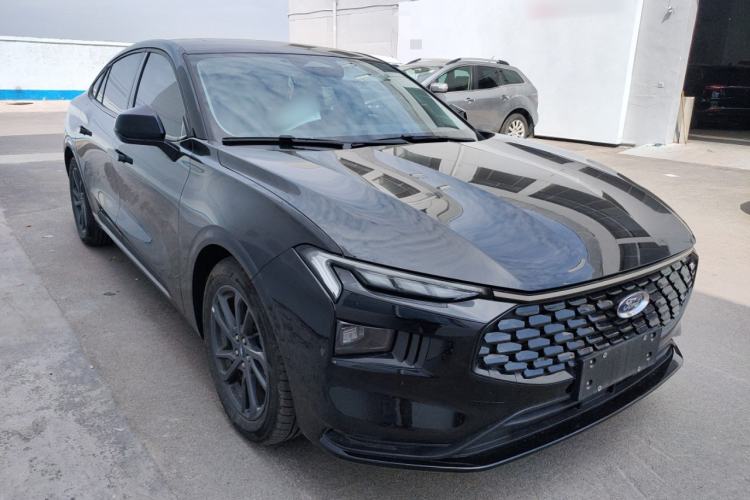 Used Ford Mondeo 2025 2.0T EcoBoost Luxury Version Front Right 45 Deg