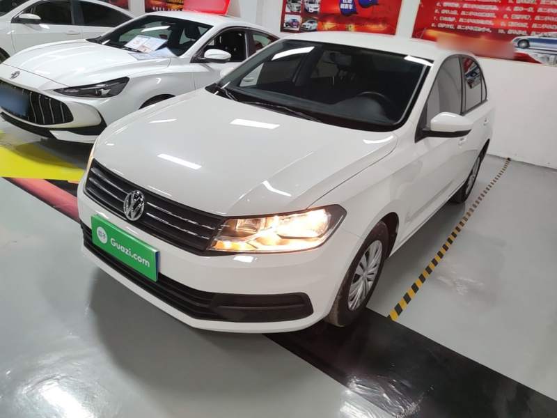 Used Volkswagen Santana 2021 1.5L Automatic Fashion Edition — 1