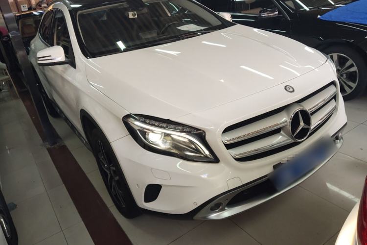 Used Mercedes-Benz GLA 2015 GLA 220 4MATIC Fashion Model