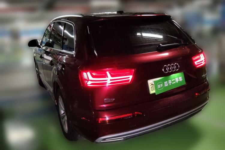 Used Audi Q7 New Energy 2019 55 e-tron Rear Left 45 Deg
