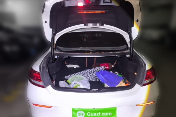 Used Mercedes-Benz C-Class 2017 Facelift C 200 Coupe
