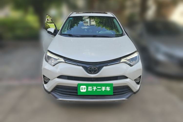 Used Toyota RAV4 2018 2.5L Automatic 4x4 Elite i Edition
