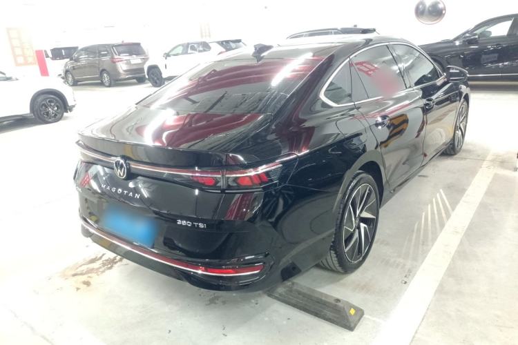 Used Volkswagen Magotan 2024 380TSI DSG Ultimate Edition Rear Right 45 Deg