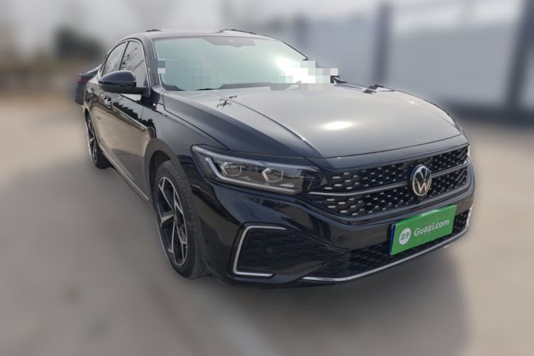 Used Volkswagen Passat 2024 380TSI Starry Luxury Edition