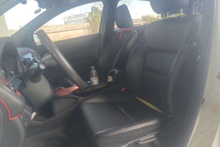 Used Honda XR-V 2015 1.8L VTi CVT Luxury Edition
