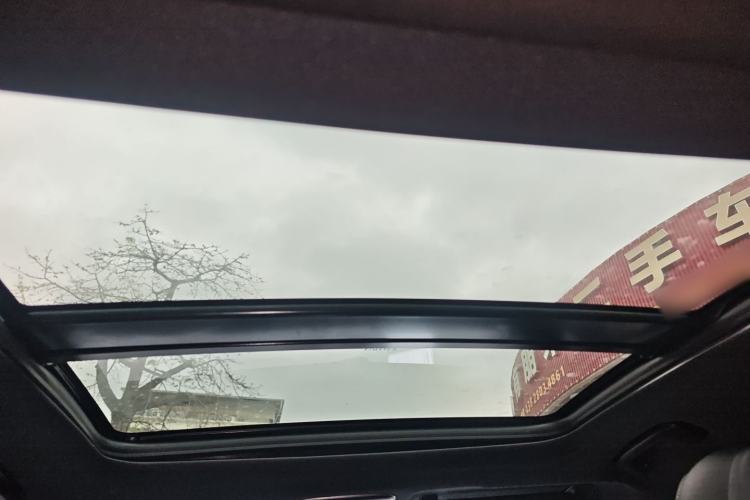 Used Lynk & Co 03 2021 2.0TD Automatic Trendy Champion Edition Headliner