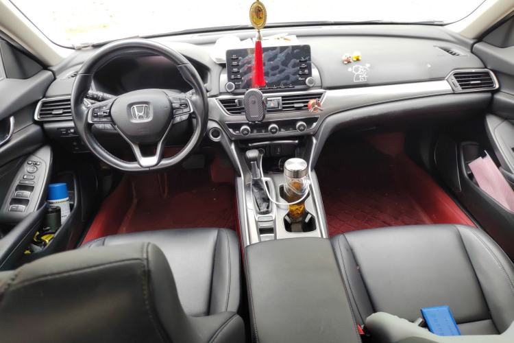 Used Honda Accord 2018 260TURBO Luxury Edition China VI Center Console