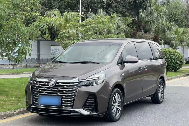 Used Buick GL8 2022 Land Cruiser Executive Class 652T Comfort Model