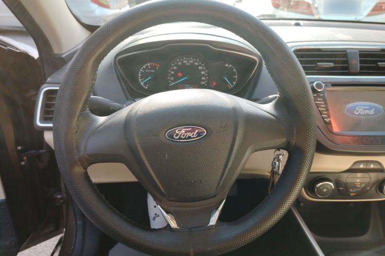 Used Ford Escort 2015 1.5L Manual Comfort Model