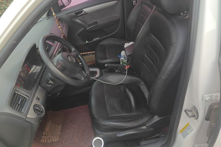 Used Volkswagen Gran Lavida 2013 1.6L Automatic Fashion Model Left Front Seat