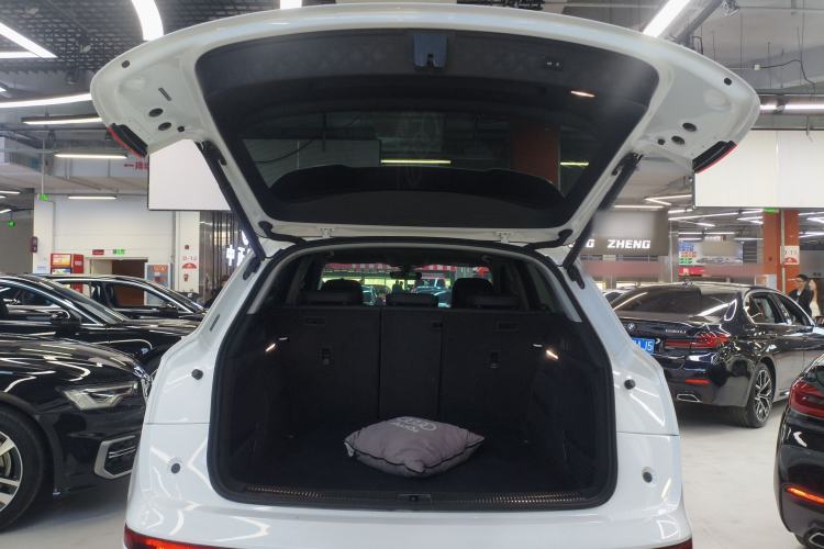 Used Audi Q5L 2022 Updated 40T Luxury Dynamic Edition