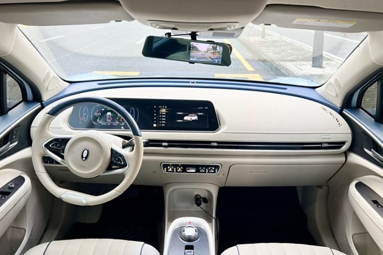 Used ORA Good Cat 2022 Morandi Edition 400km Standard Range Luxury Version Lithium Iron Phosphate
