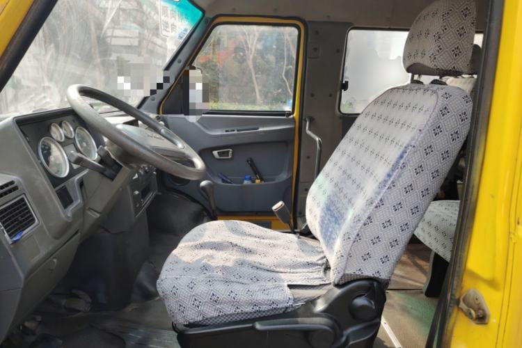 Used Iveco Daily 2014 2.5T-A35 NJ6484ACM47Z4