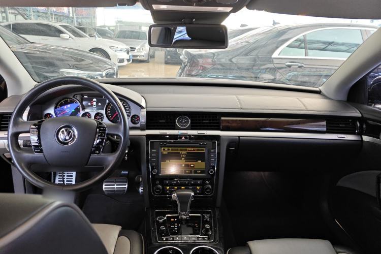 Used Volkswagen Phaeton 2015 3.0L Smart Edition