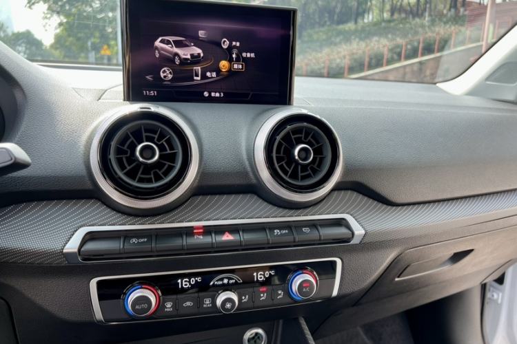 Used Audi Q2L 2022 35 TFSI Fashion Dynamic Model
