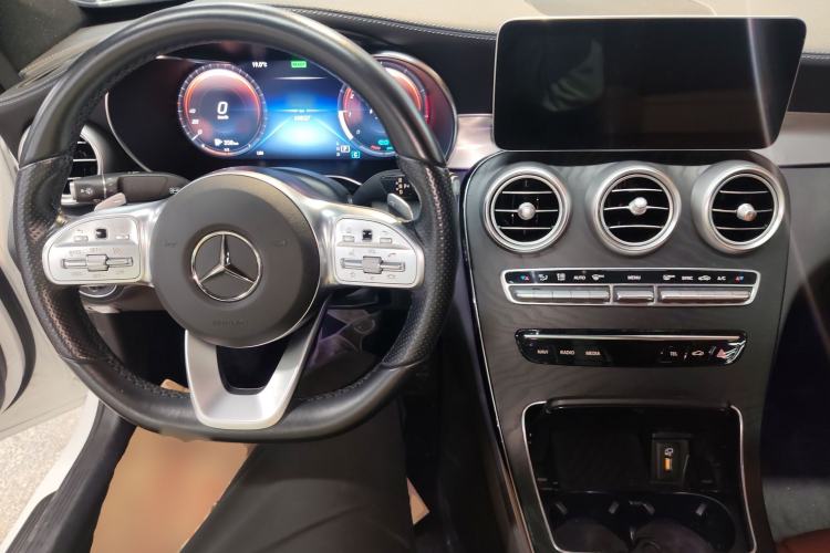 Used Mercedes-Benz C-Class 2021 C 260 Coupe Center Console