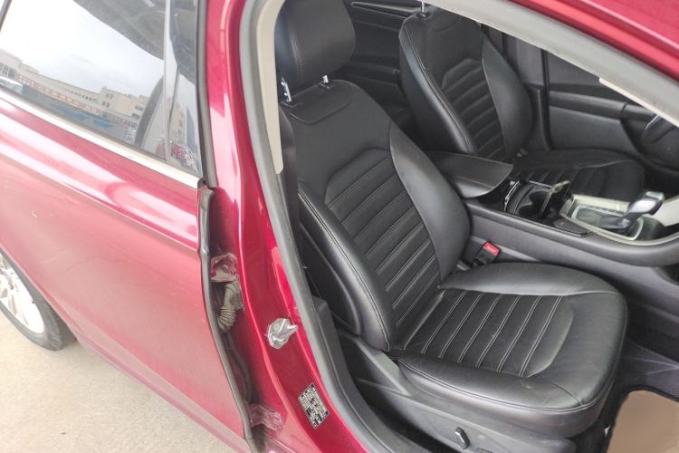 Used Ford Mondeo 2013 2.0L GTDi 200 Fashion Edition