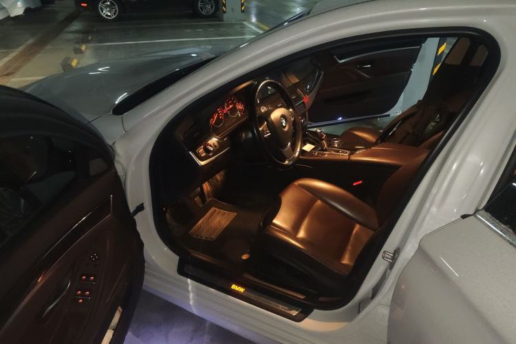 Used BMW 5 Series 2014 525Li Luxury Design Package