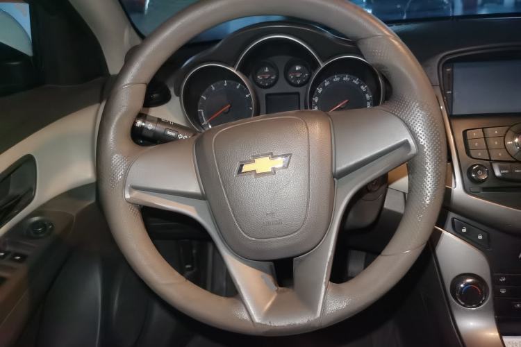 Used Chevrolet Cruze 2015 1.5L Classic SE AT