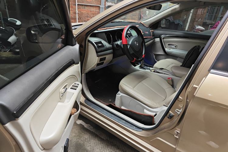 Used Dongfeng Aeolus A60 2016 1.6L Automatic Luxury Model