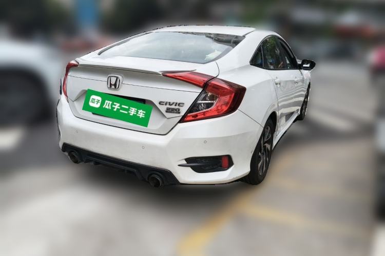 Used Honda Civic 2016 220TURBO CVT Luxury Edition
