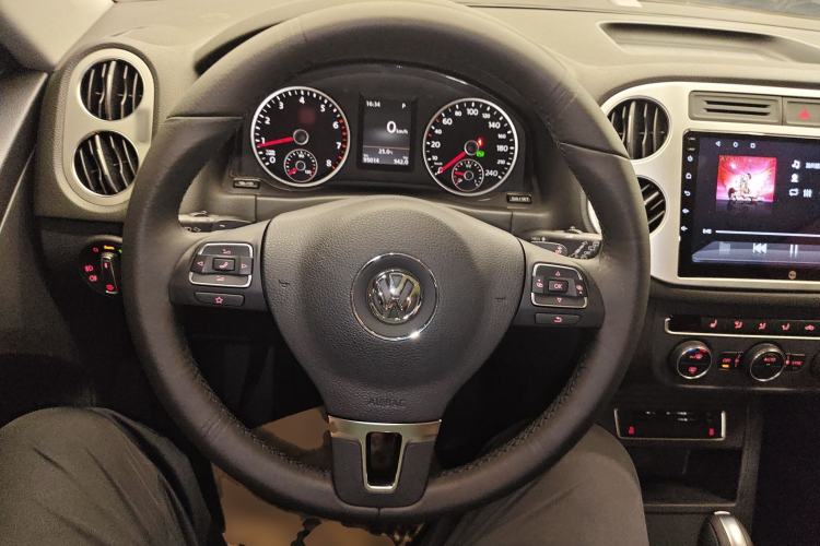 Used Volkswagen Tiguan 2015 1.8TSI Automatic Two-Wheel Drive Luxury Model