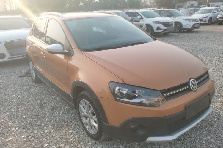 Used Volkswagen Polo 2014 1.6L Cross Polo Automatic