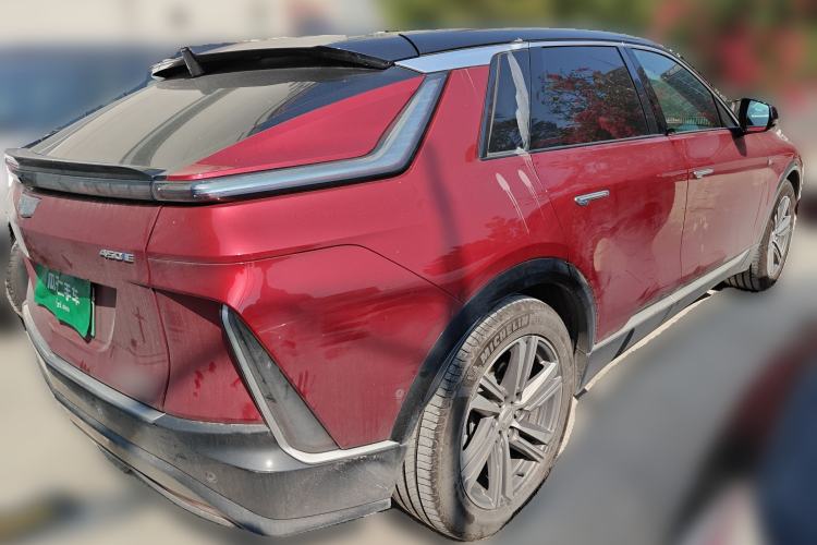 Used Cadillac LYRIQ 2022 Rear-Drive Long-Range Luxury Edition
