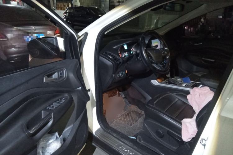 Used Ford Kuga 2017 EcoBoost 180 Two-Wheel-Drive Tiger Leap Model