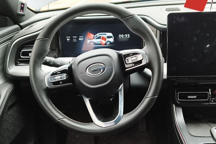 Used GAC Trumpchi GS8 2022 Linghang Series 2.0 TGDI Two-Wheel-Drive Luxury Smart Connectivity Version (7 Seats)