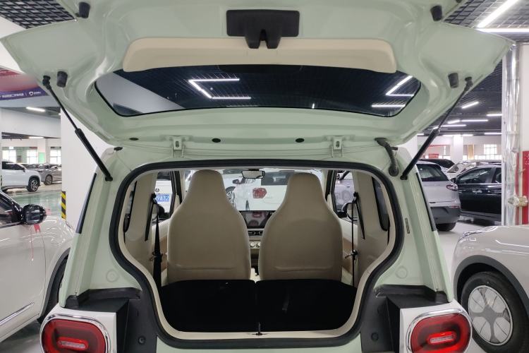 Used Wuling Hongguang MINIEV 2024 3rd Generation 215km Advanced Version
