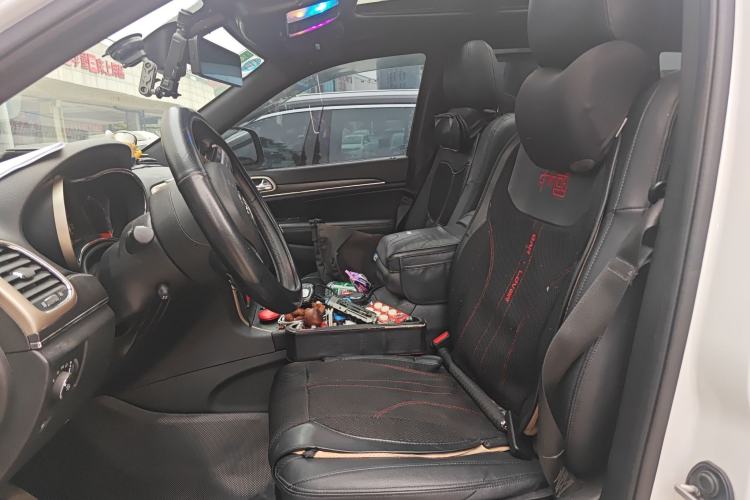 Used Jeep Grand Cherokee 2015 3.0TD Diesel Comfort Navigation Edition