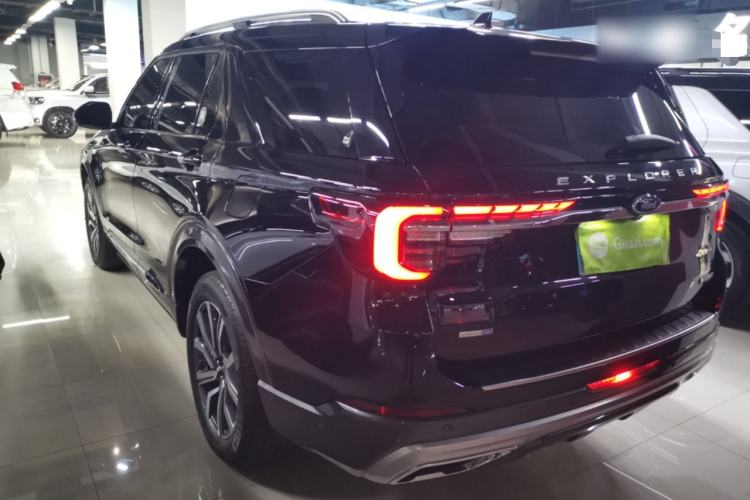 Used Ford Explorer 2023 EcoBoost 285 Four-Wheel Drive Titanium Edition 7-Seater Rear Left 45 Deg