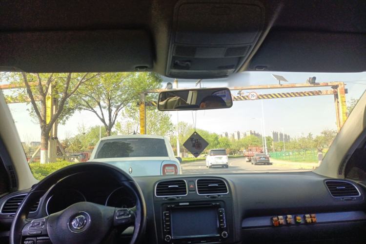 Used Volkswagen Golf 2012 1.6L Automatic Fashion Model