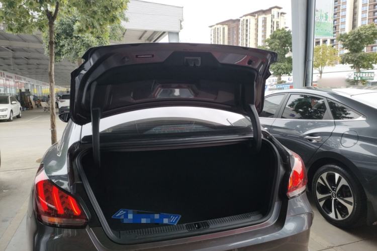 Used MG 5 2021 Revised Version 180 DVVT CVT Youth Luxury Edition
