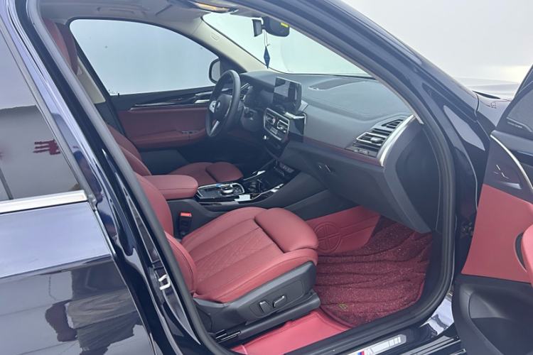 Used BMW iX3 2024 Leading Model
