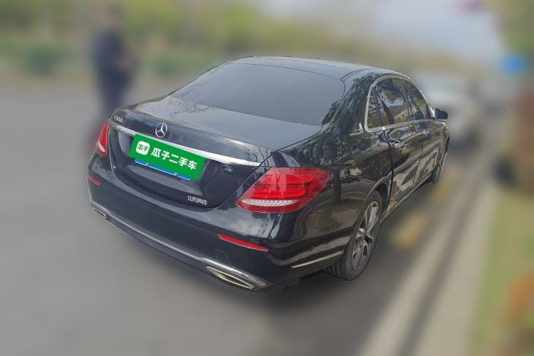 Used Mercedes-Benz E-Class 2019 Restyled E 300 L Luxury Edition Rear Right 45 Deg