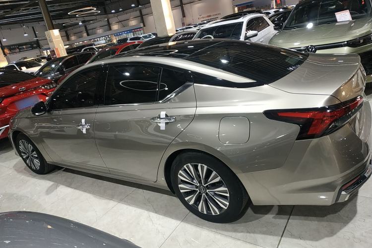 Used Nissan Teana 2022 2.0L XL-Upr Enjoyment Edition